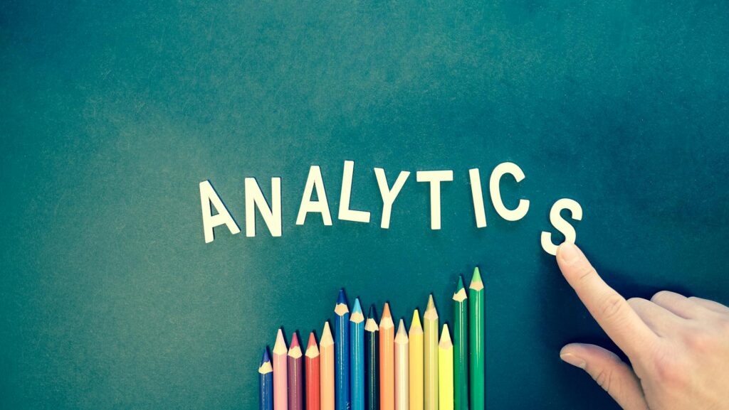 Top 15 Web Analytics Tools in 2025